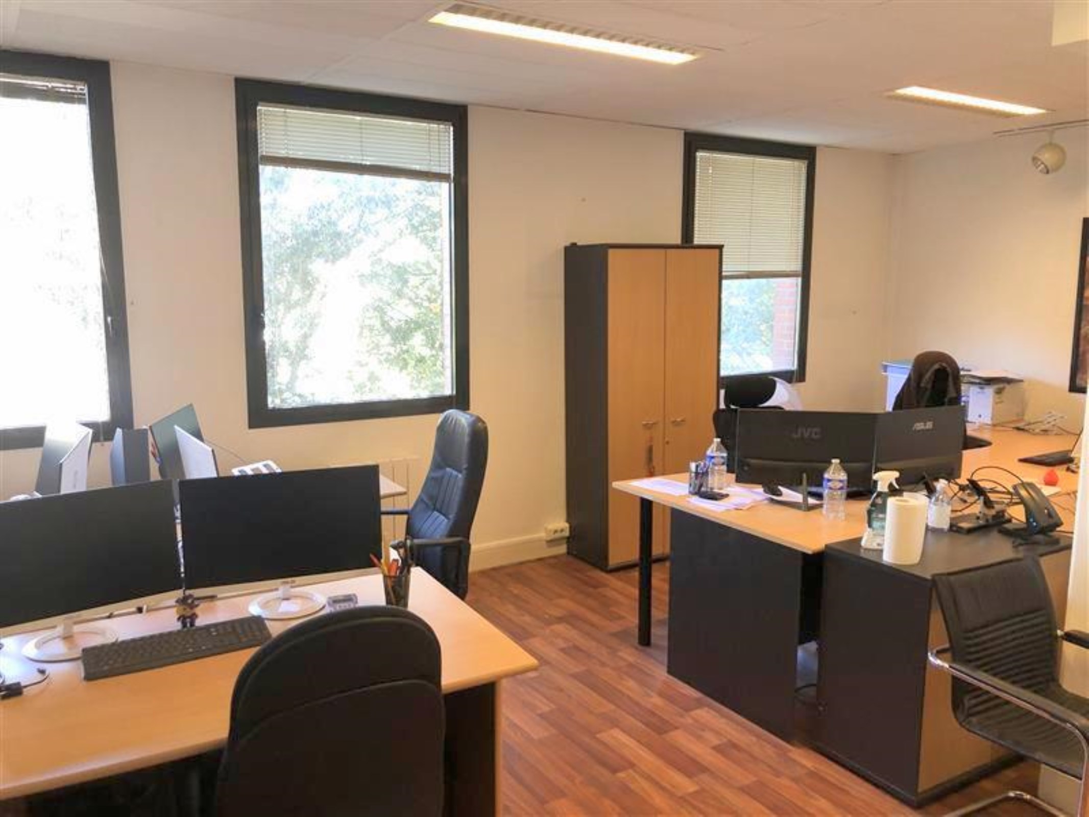 Location de 156 m² de bureaux à Plaisir.