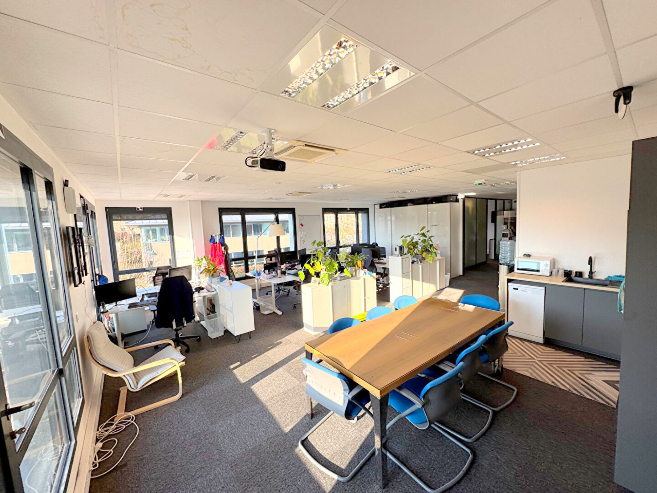 Location 133 m² de bureaux à Fourqueux