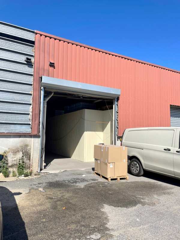 Location locaux d'activités 250 m² à St Ouen l'Aumône