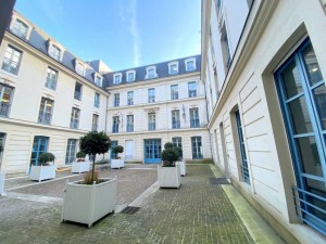 Installation d'AXIOM à l'hôtel de Créquy à St Germain en Laye