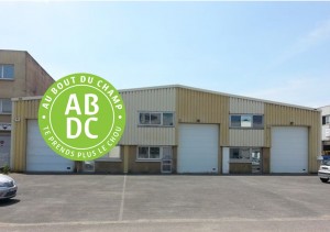 Location 280 m² d'activités et bureaux à Carrières-sur-Seine