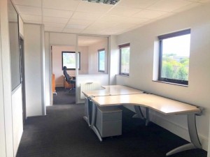 Vente 140 m² de bureaux à Bailly