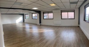 Location 71 m² de bureaux à Montesson