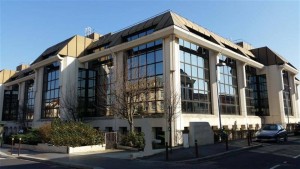 lAFCI loue des bureaux rue Yves le Coz à Versailles