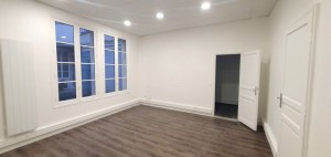 Nouvelle transaction Place Hoche à Versailles