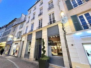 Nouveau commerce à Saint Germain en Laye