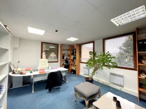 Location bureaux - centre ville - Maisons Laffitte