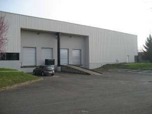 VENTE 460 m² d'entrepôt et de bureaux à Argenteuil