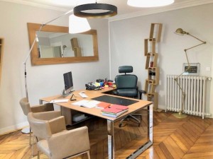 Location 106 m² rue de Montreuil à Versailles