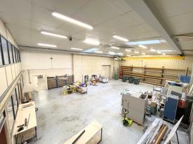 Vente Bureaux et Activités  Ecquevilly | 890 m²