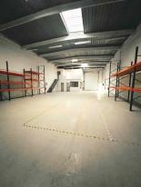 Location Bureaux et Activités  Trappes | 371 m²