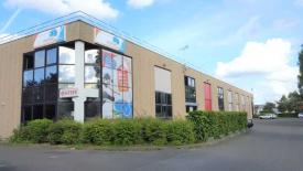 Location Locaux d'activité Coignieres | 2318 m²