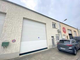 Location Locaux d'activité Morainvilliers | 303 m²