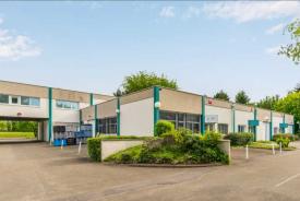 Location Bureaux Trappes | 148 m²
