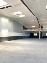 Location Locaux d'activité Ecquevilly | 1204 m²