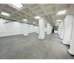 Location Bureaux Paris 18eme | 675 m²