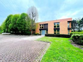 Location Locaux d'activité Montigny Le Bretonneux | 920 m²