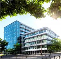 Location Bureaux Montigny Le Bretonneux | 14452 m²