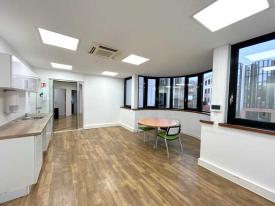 Vente Bureaux Jouy En Josas | 1053 m&sup2;