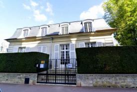 Location Bureaux Saint Germain En Laye | 220 m²