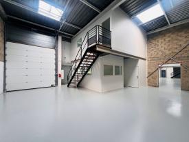 Vente Locaux d'activité Plaisir | 176 m&sup2;