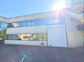 Location Bureaux et Activités  Poissy | 910 m²