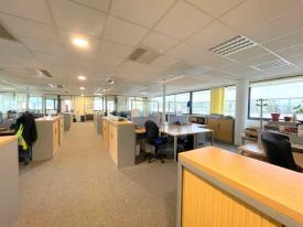 Location Bureaux Poissy | 582 m²