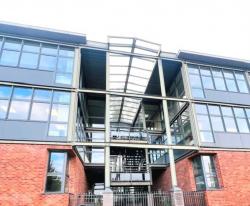 Location Locaux d'activité Saint Cyr L'ecole | 618 m²